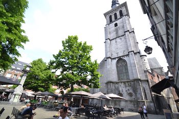 Eglise St Jean : un colosse aux pieds d'argile