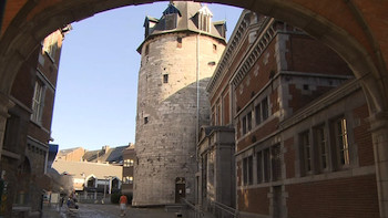 Les cloches du Beffroi sonnent après 35 ans d'attente  