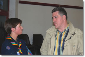 En compagnie de Gaétane Couvent, Présidente Nationale des Guides de Belgique, lors du rassemblement de la régionale Namur-Luxembourg. En compagnie de Gaétane Couvent, Présidente Nationale des Guides de Belgique, lors du rassemblement de la régionale Namur-Luxembourg.