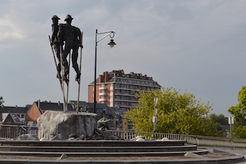 Retour de la fontaine des Echasseurs