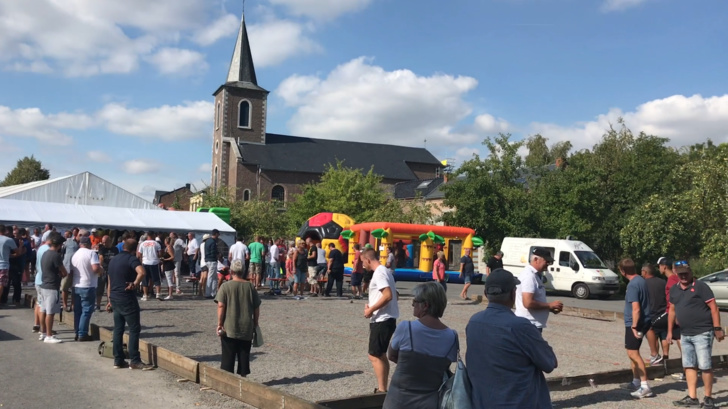 Des terrains de pétanque à Andoy