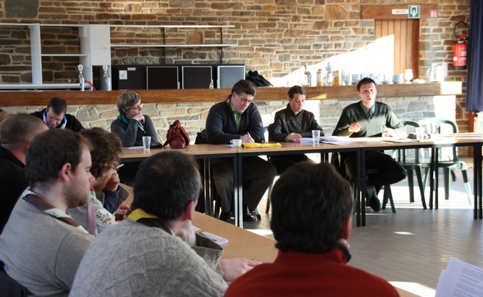 (source: www.lesscouts.be) (source: www.lesscouts.be)