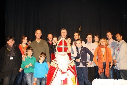 Un grand merci à Saint-Nicolas et au Service Jeunesse pour ce bel après-midi Un grand merci à Saint-Nicolas et au Service Jeunesse pour ce bel après-midi