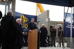 Temploux, une 1ère pierre symbolique pour le Hall Sportif Temploux, une 1ère pierre symbolique pour le Hall Sportif