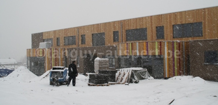 Plateau d'Erpent: la Crèche de Bellevue sous la neige 2013