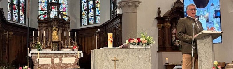 Temploux : l'église Saint Hilaire en fête