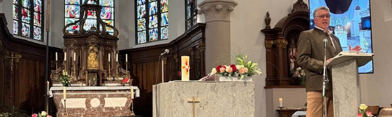 Temploux : l'église Saint Hilaire en fête