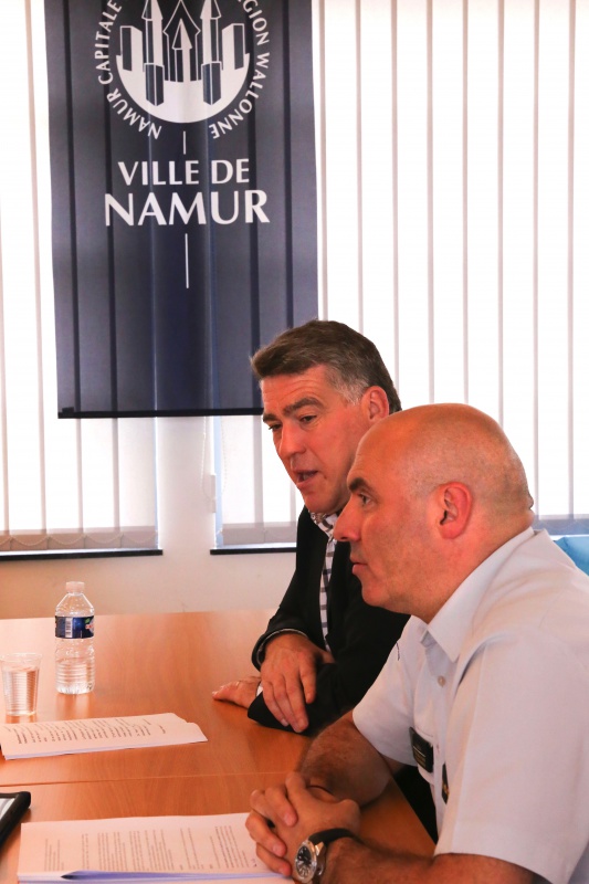 Merci aux effectifs de police et de secours_01
