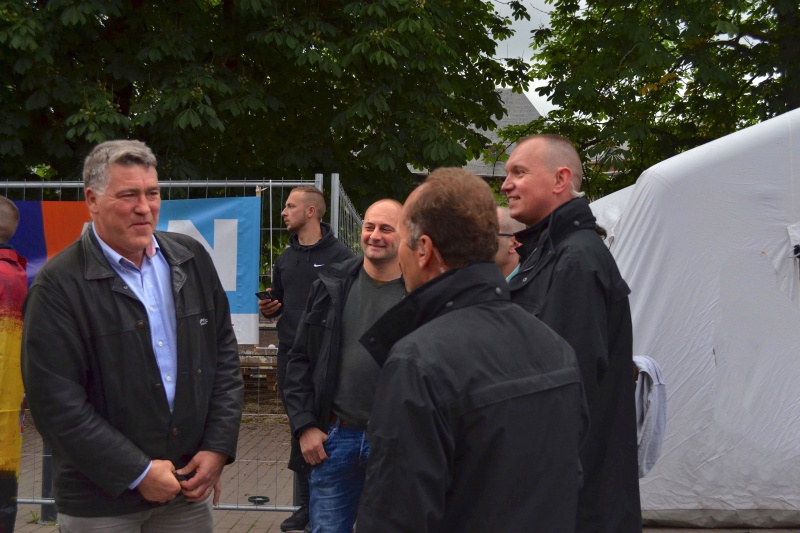 Merci aux effectifs de police et de secours_04